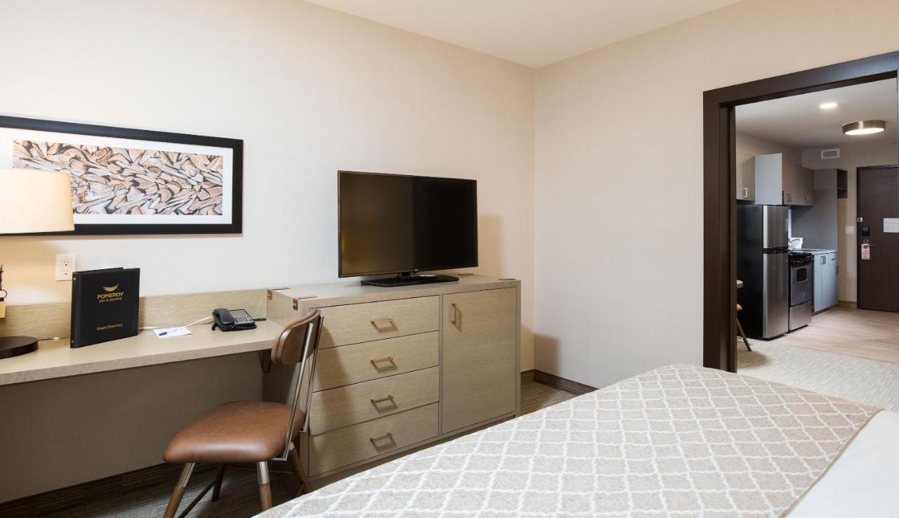 Pomeroy Inn & Suites Prince George Exteriér fotografie