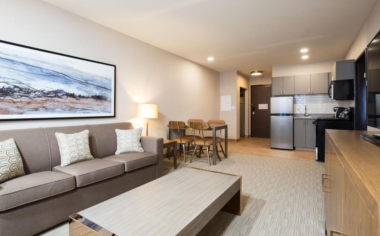 Pomeroy Inn & Suites Prince George Exteriér fotografie